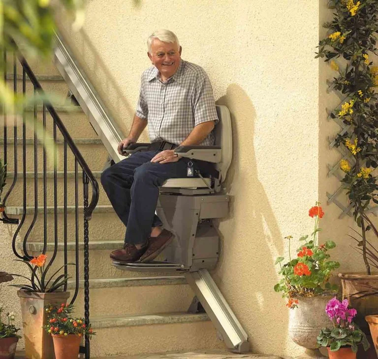 Outdoor at Bottom Outdoor stairlifts give access to your yard, garden or driveway